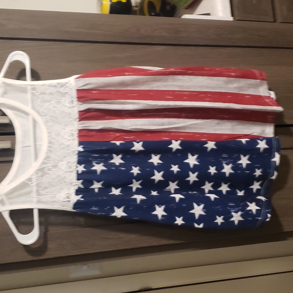 1 L left🎉HP🎉New boutique American flag patchwork tank - Picture 5 of 8